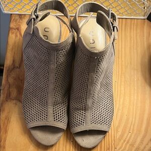 Unisa Women's Taupe Mesh Sandals